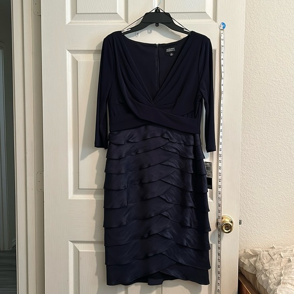 Adrianna Papell navy blue cocktail dress.  Size 12 with tags. - Picture 1 of 7